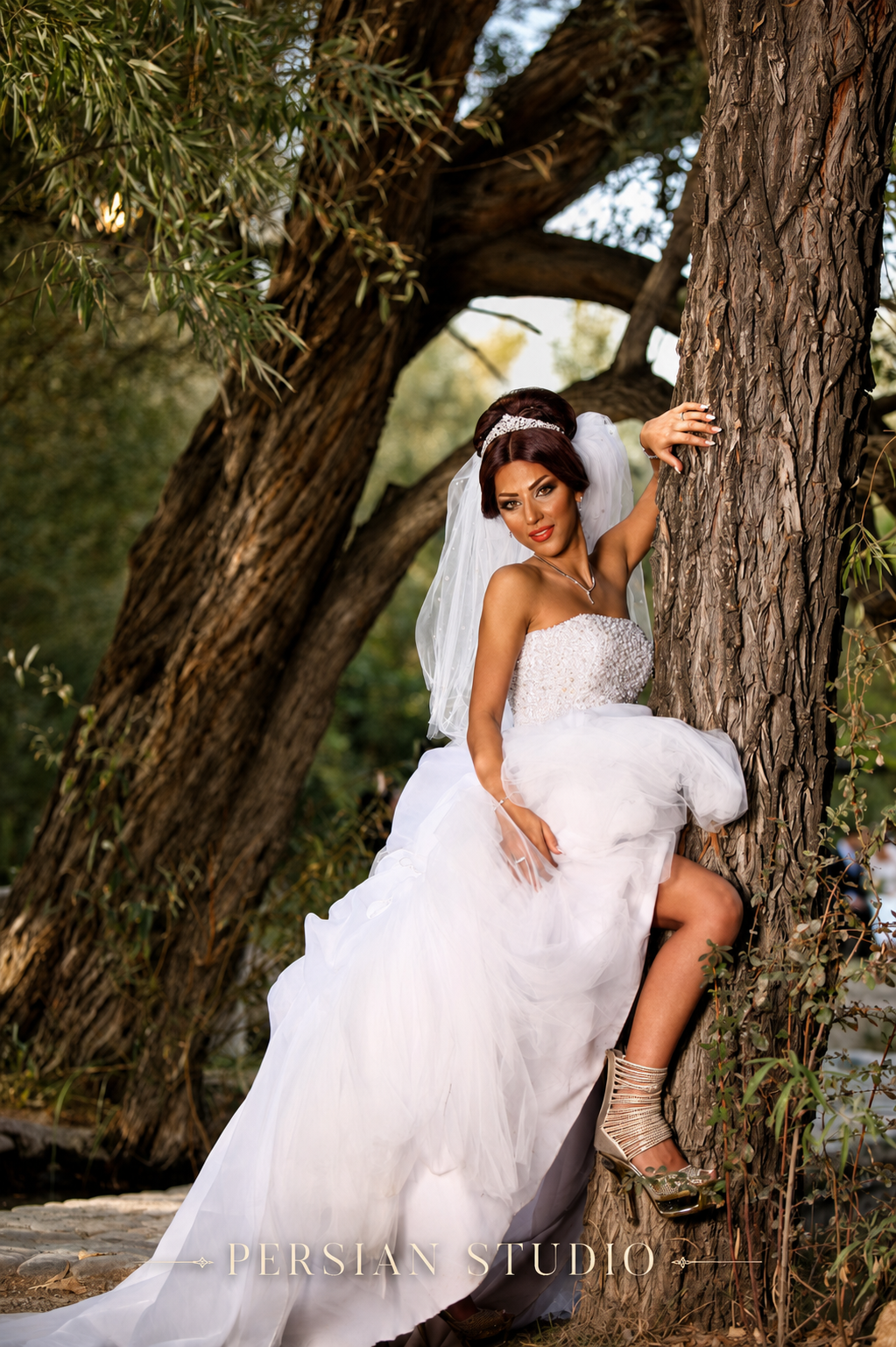 Golden-Hour Bride